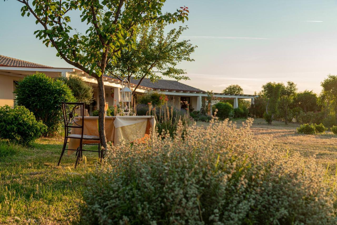 Borgo Alba Barona Turismo Rurale Golfo Aranci Exterior foto