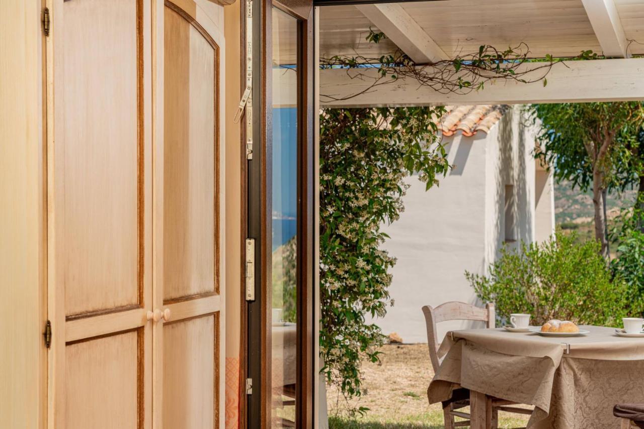 Borgo Alba Barona Turismo Rurale Golfo Aranci Exterior foto