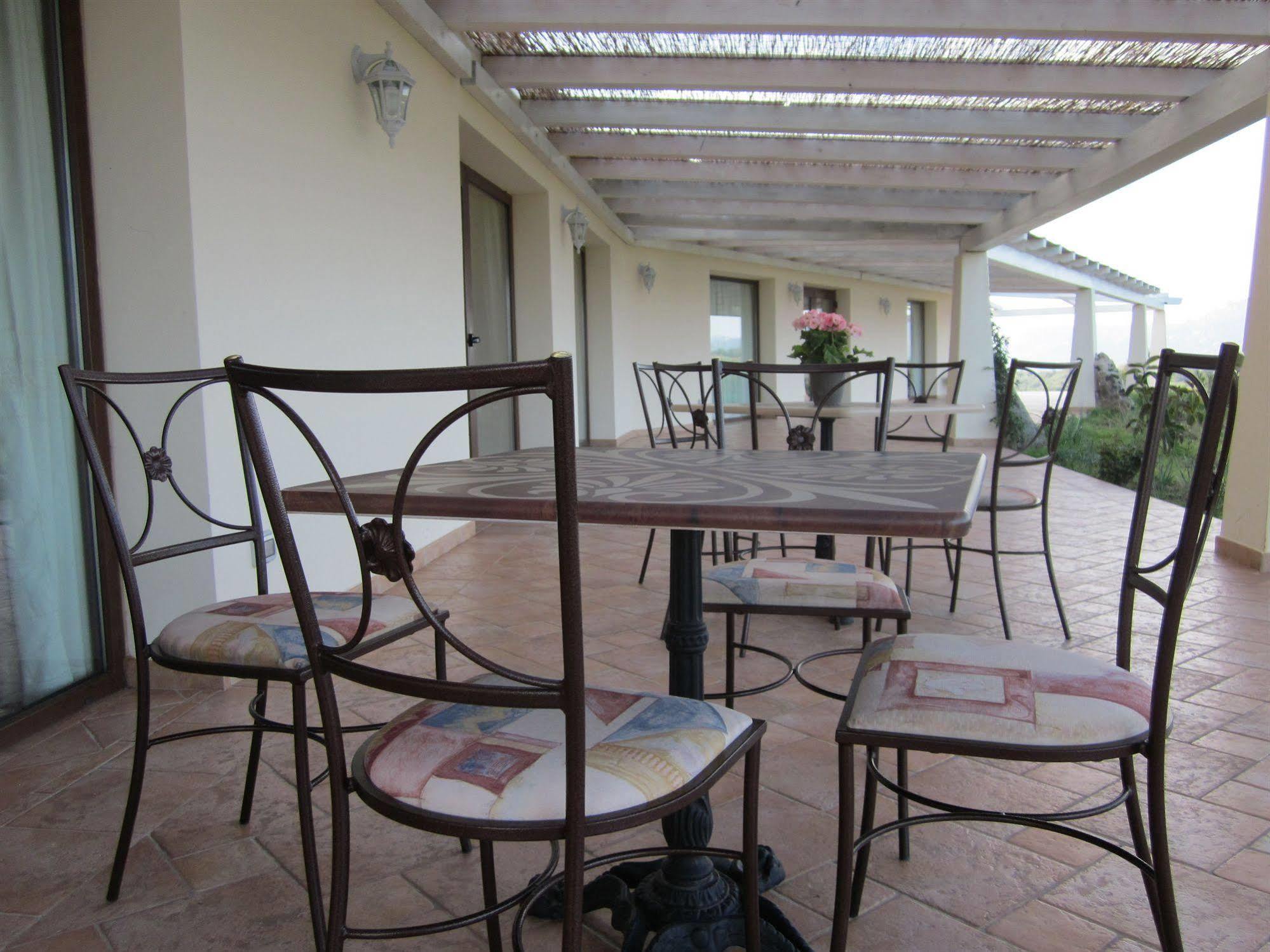 Borgo Alba Barona Turismo Rurale Golfo Aranci Exterior foto